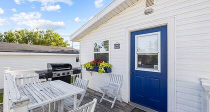 Red Sands, Spacious, 2 BRs, Living Room, Full bathroom & a Patio
