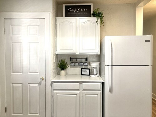 Houston Whiteside Cottage