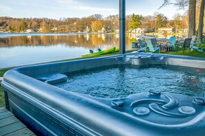Bain à remous extérieur