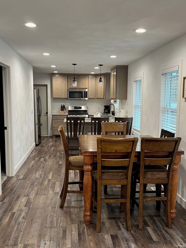 Remodeled home with pontoon rental 2 decks Private beach playground volleyball 