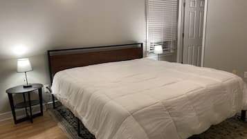 4 bedrooms, iron/ironing board, free WiFi