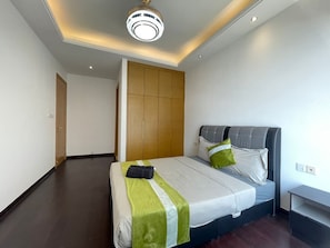 3 bedrooms, free WiFi - R&F Princess Cove by Jbloka (Johor Bahru)