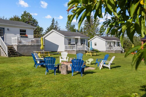 Drift Wood, Spacious 2 BRs, Living, Kitchen, Full Bathroom & a Patio 