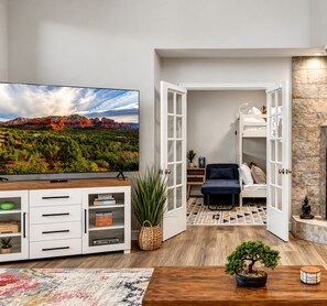 3 habitaciones, tabla de planchar con plancha y wifi gratis