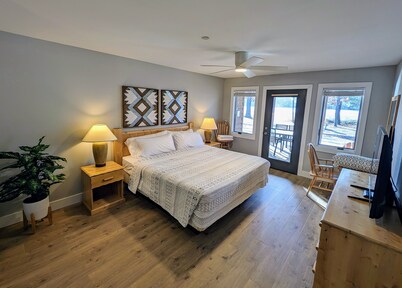 Newly Renovated 3br retreat at Northern Bay!