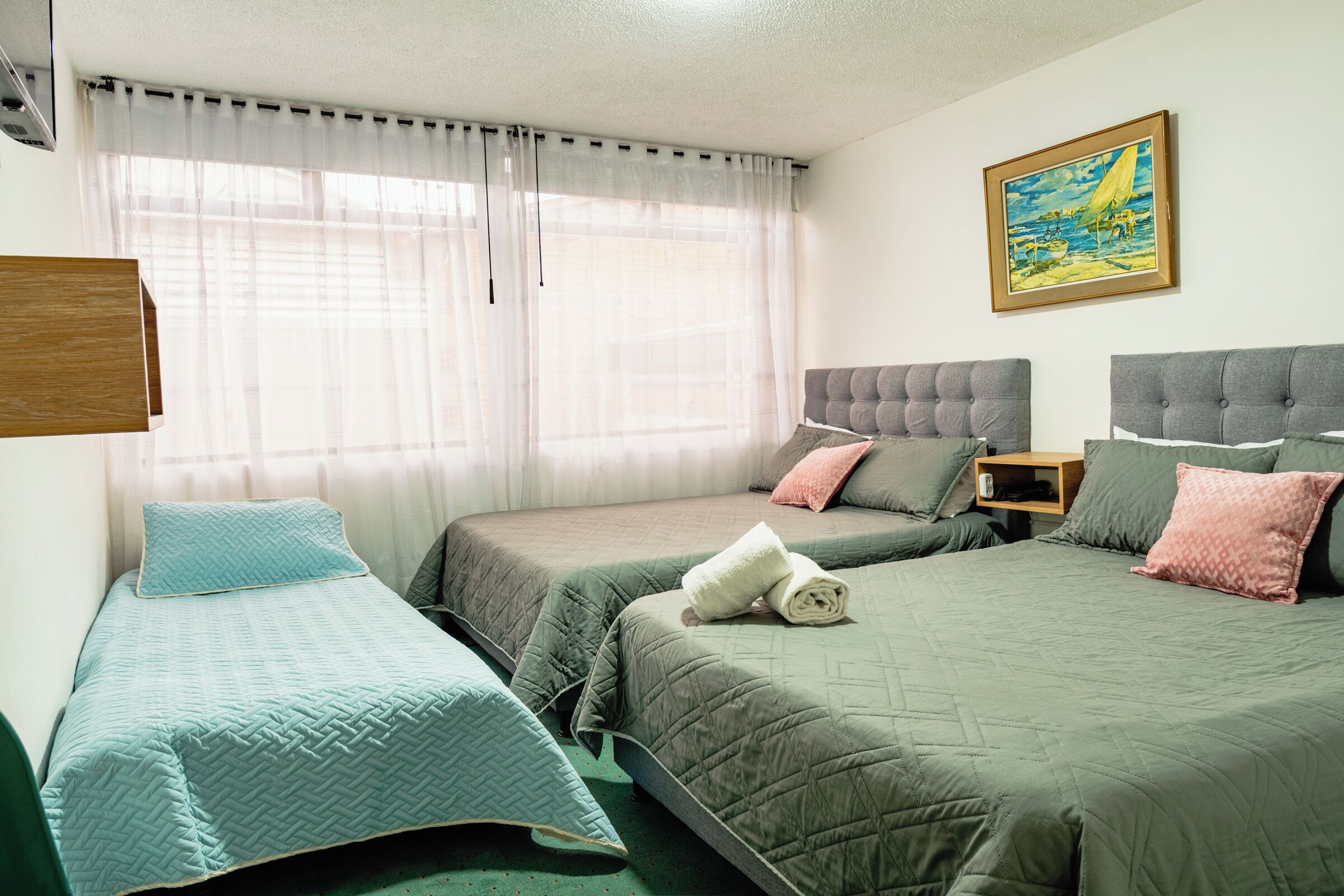 Family Room | Free WiFi