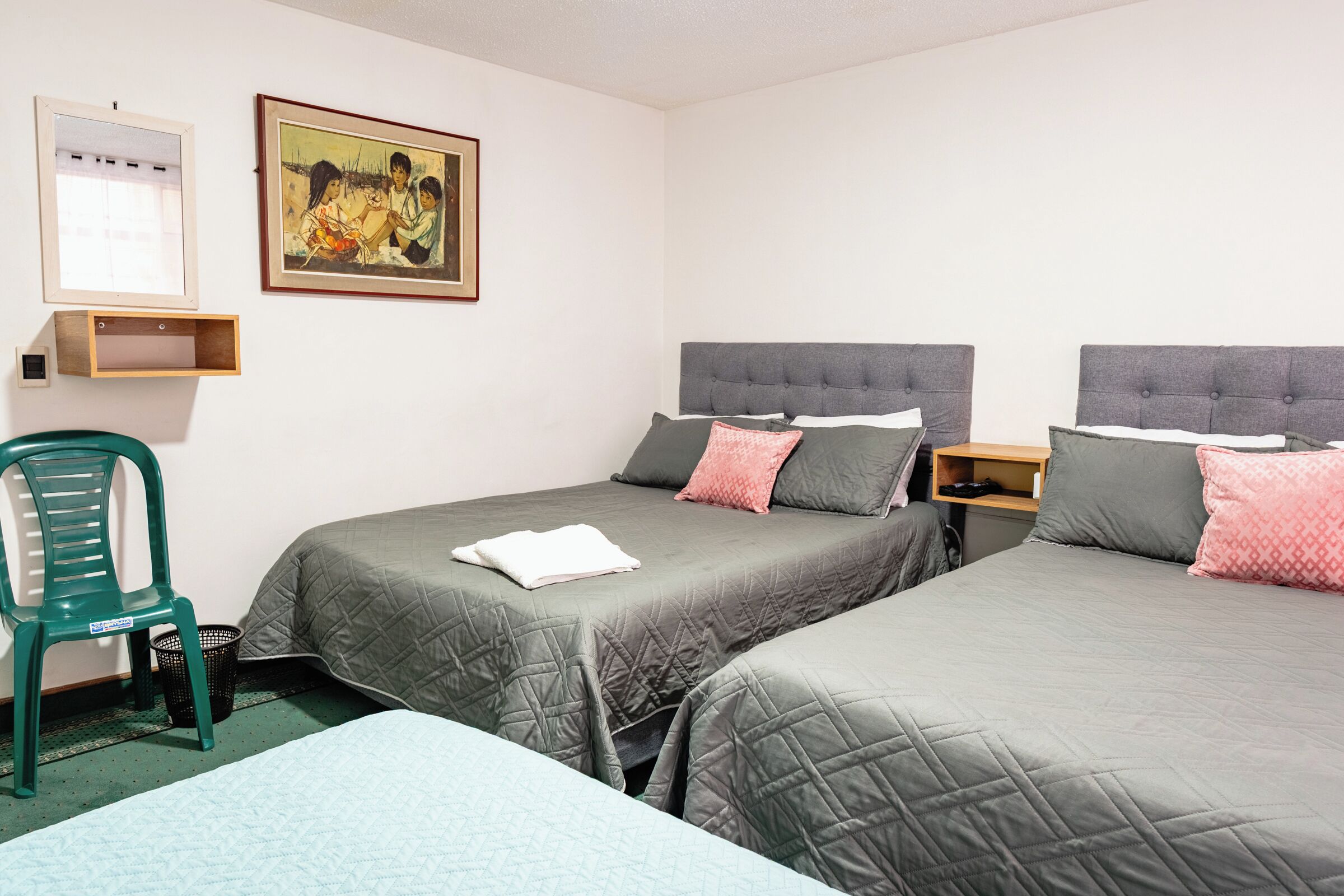 Family Room | Free WiFi