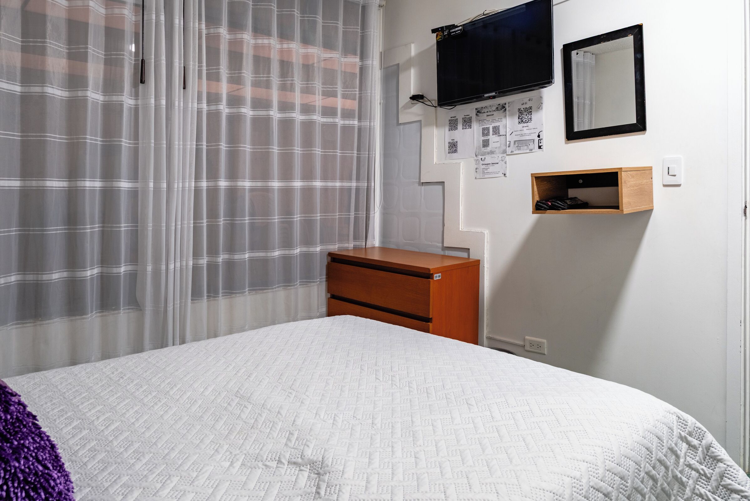 Standard Room | Free WiFi