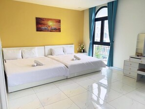 Minibar, desk, soundproofing, free WiFi -  Ngan Ha Star Homestay - Grand World Phu Quoc (Phu Quoc)
