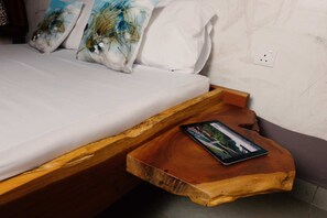Kamar Double Deluks | Minibar, setrika/meja setrika, Wi-Fi gratis, dan seprai linen