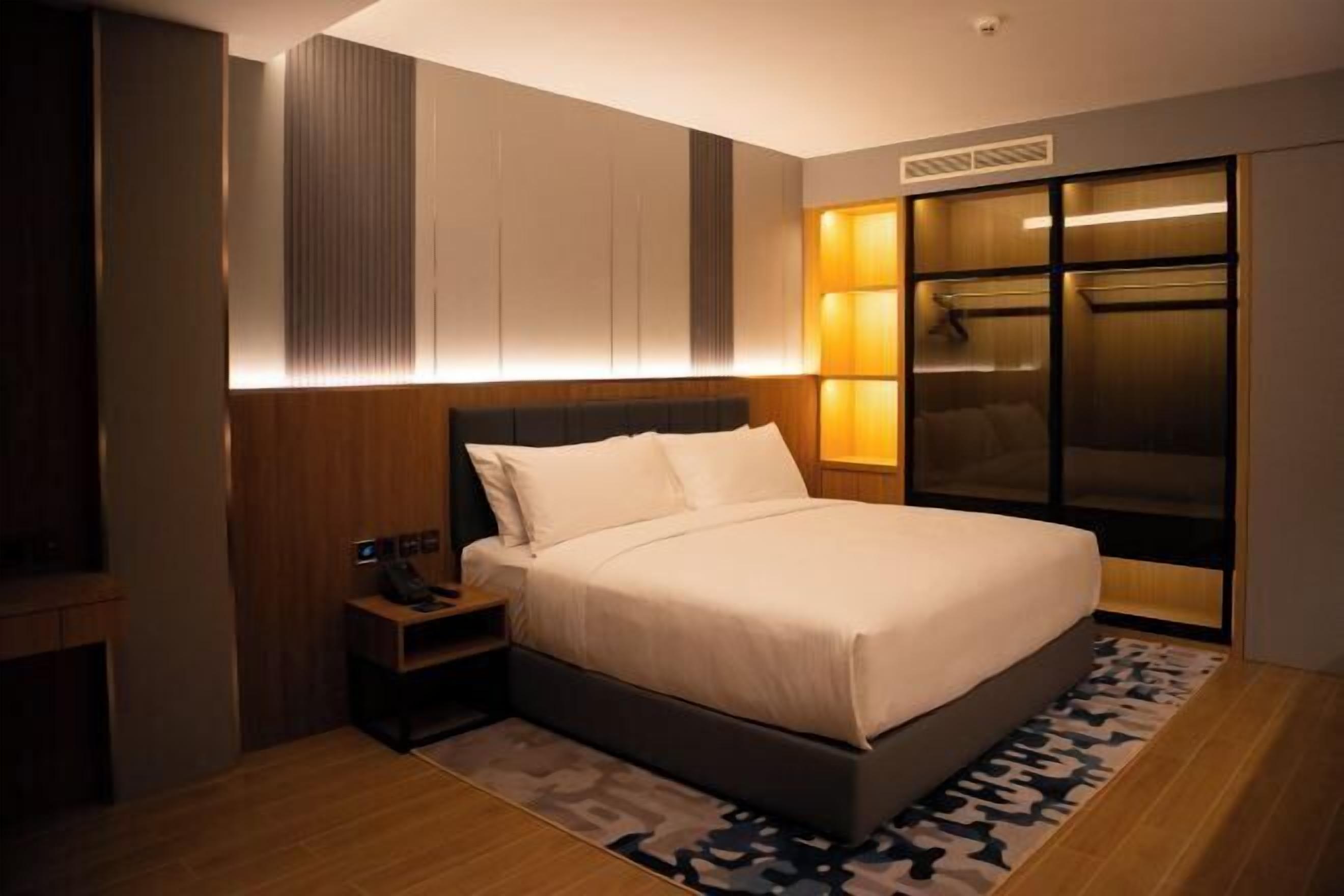 In-room safe, desk, laptop workspace, blackout curtains