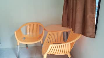 Standard Double Room | Desk, free WiFi, bed sheets