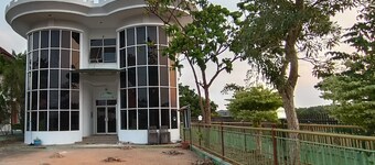 OYO 93775 Nilam Guest HouseNearYani Heahlerr