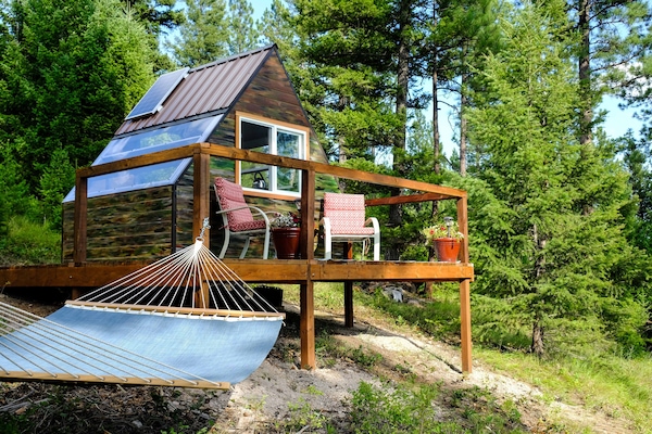 Welcome to the Blind Cabin at The Hohnstead Glamping Cabins Resort.