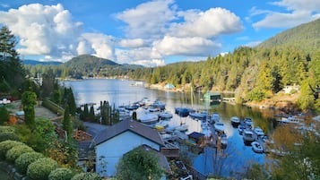 Superior Room, Balcony, Ocean View | Iron/ironing board, free WiFi