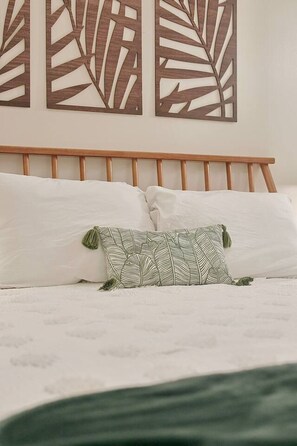 3 bedrooms, WiFi, bed sheets