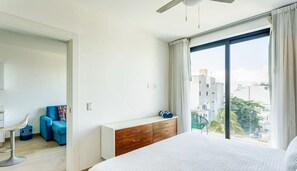 1 bedroom, in-room safe, iron/ironing board, free WiFi