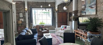 Downtown Mobile near Dauphin, St Louis, Greer's, Saenger, Restaurants - Unit A