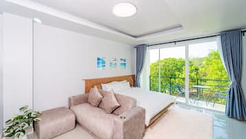 3 chambres, fer et planche à repasser, accès au Wi-Fi (inclus)