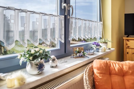 Interior. Apartment 'Zur Eule - Steinkauz' with Shared Terrace, Shared Garden and Wi-Fi