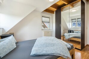 2 bedrooms, free WiFi, bed sheets