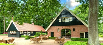 Chic and classic country house with 4 bathrooms