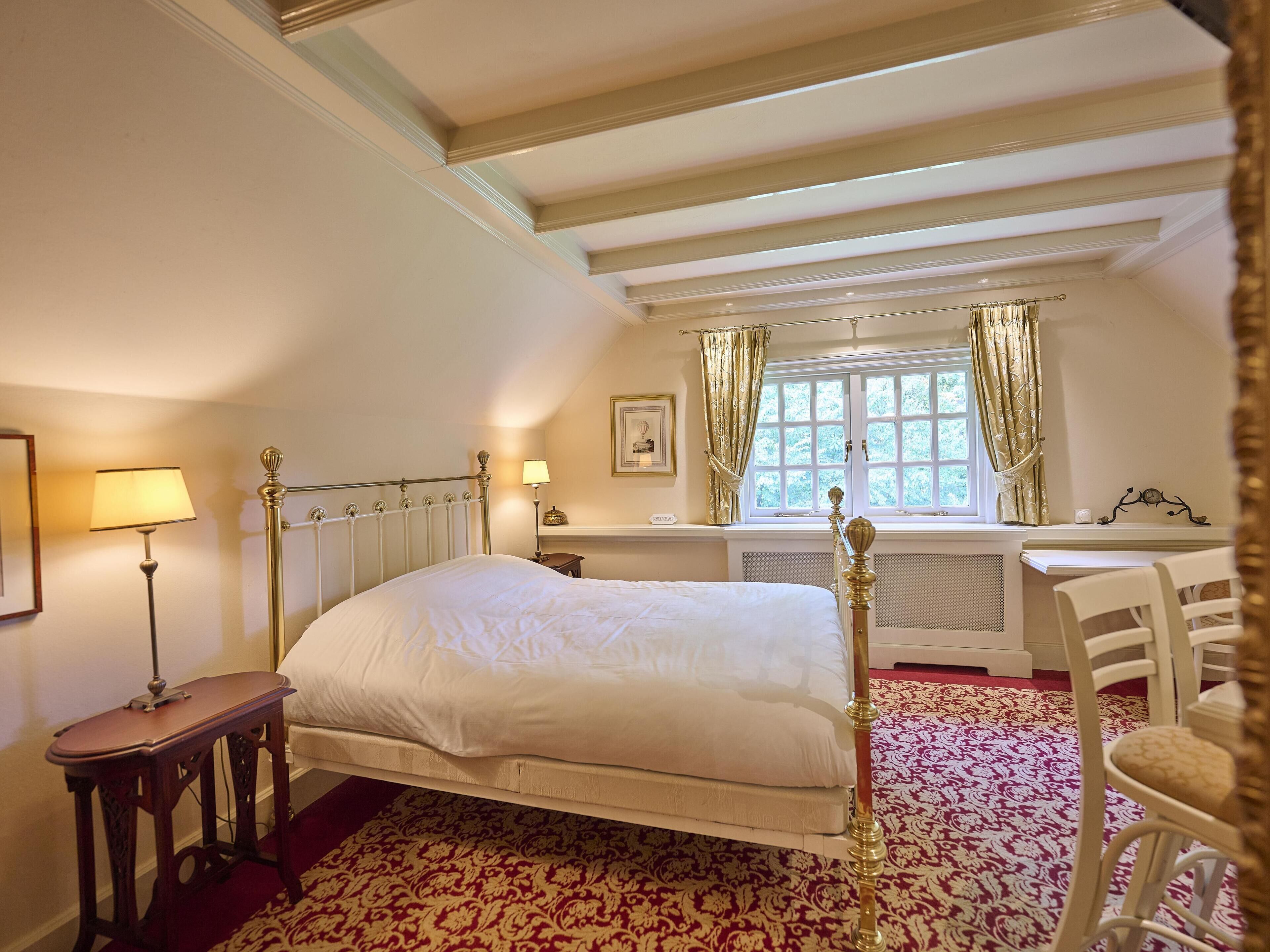 4 dormitoris i Internet 