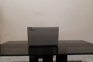 Reception - SPOT ON 93722 Shannhay Guest House Syariah (Jakarta)