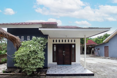 SPOT ON 93724 Songgong Homestay