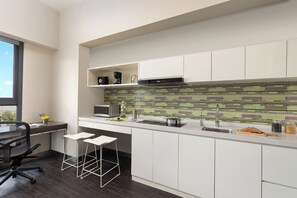 Fridge, microwave, coffee/tea maker, electric kettle