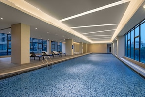 Una piscina techada