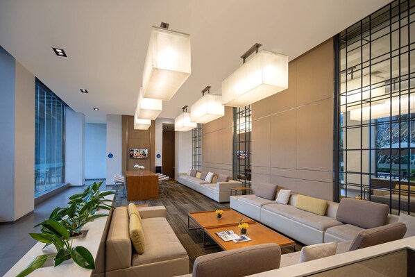 Sala de estar en el lobby