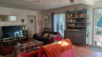 تلفزيون ذكي