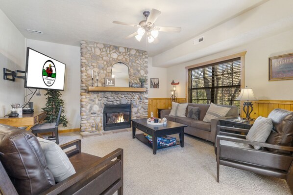 Smart-tv och eldstad