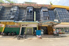 Front of property - Hotel O Intan HomestayNearAnugrah Sinar Lautan (Batam)