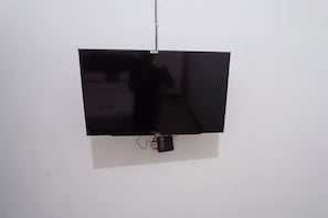 标准单人房 | 床单