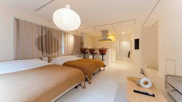 3 bedrooms, iron/ironing board, free WiFi, bed sheets