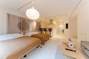 3 chambres, fer et planche à repasser, Wi-Fi gratuit, draps fournis