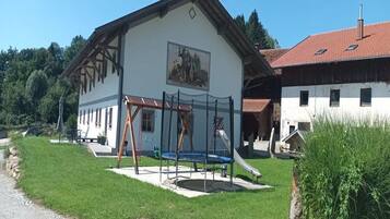 Enceinte de lâhĂ©bergement