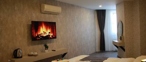 Brankas, kedap suara, dan Wi-Fi gratis