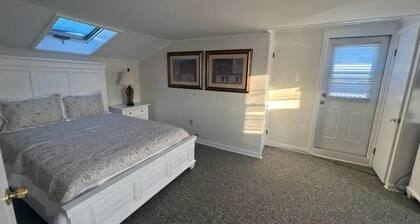 5 Bedrooms that Sleeps 14! Home has Ocean Views! 50 Feet from Beach Ramp!!!!