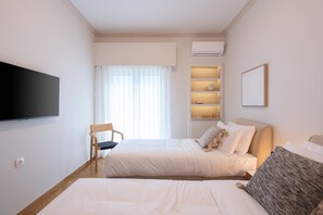 Design Apartment | 2 bedrooms, in-room safe, individually decorated, individually furnished