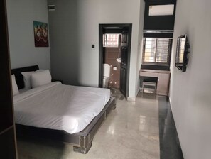 Deluxe Room - The Crib-Artist Residence (Port Harcourt)