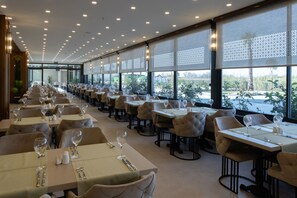Restaurant - Belenli Resort Hotel  (Serik)