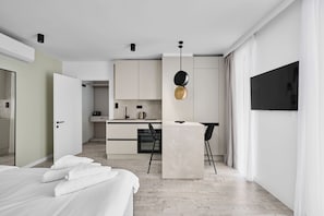 Superior Studio | In-room safe, free WiFi, bed sheets - Collect Residence (Budapest)
