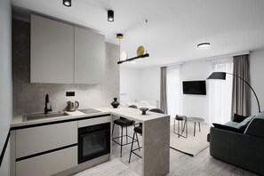 Deluxe Studio | Eget kjøkken