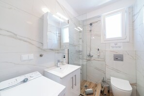 Loft, 2 Schlafzimmer | Badezimmer