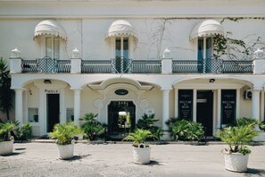 Fachada da propriedade