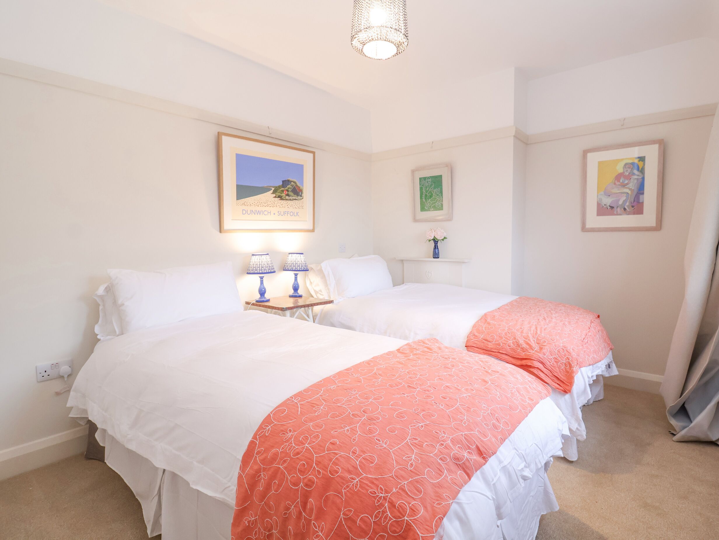 2 bedrooms, individually decorated, individually furnished, free WiFi