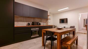Apartment, 2 Bedrooms | Living area